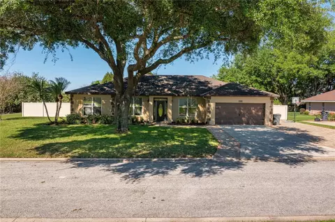 722 Lake Eloise Pl, Winter Haven, FL 33884