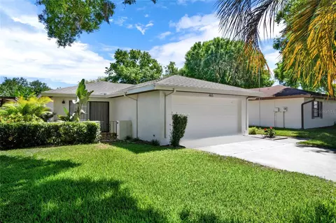465 Muirfield Ct, Winter Haven, FL 33884
