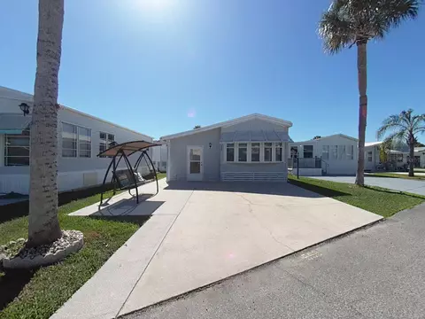 9000 Us Highway 192 #568, Clermont, FL 34714