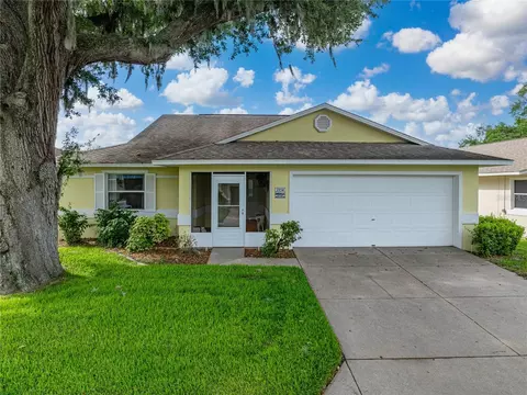 2154 Silver Re Dr, Lakeland, FL 33810
