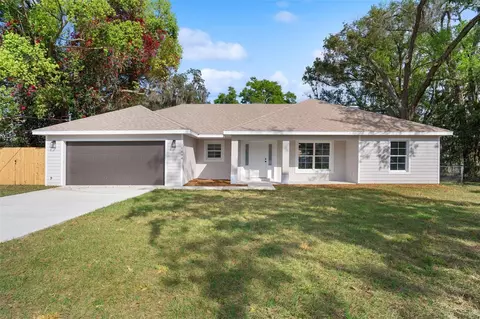 1604 Meadow Ln NE, Winter Haven, FL 33881