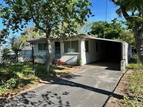 111 Avenue E SE, Winter Haven, FL 33880
