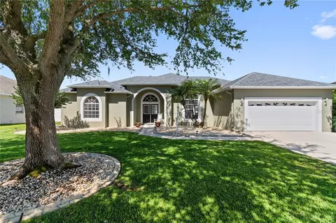 277 Ruby Lake Ln, Winter Haven, FL 33884