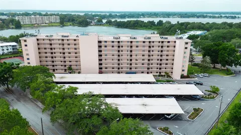 1776 6th St NW #303, Winter Haven, FL 33881