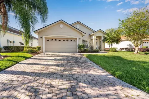 3209 Oak Tree Ln, Winter Haven, FL 33884