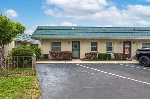 345 24th St NW #6, Winter Haven, FL 33880