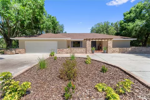 5131 Iron Oaks Ln, Mulberry, FL 33860
