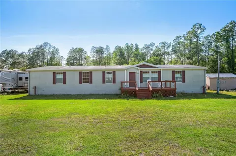 17760 Commonwealth Ave N, Polk City, FL 33868