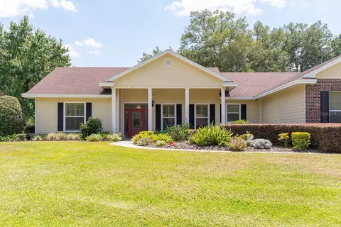 15 Vagabond Ln, Winter Haven, FL 33881