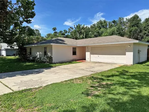 5452 Southgrove Dr, Lakeland, FL 33812