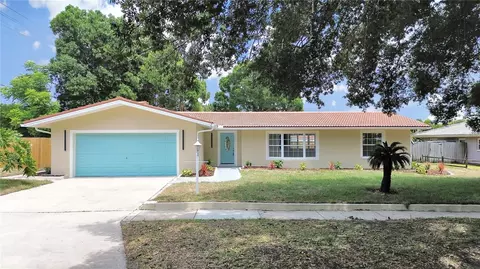 801 Barber Dr, Clearwater, FL 33764