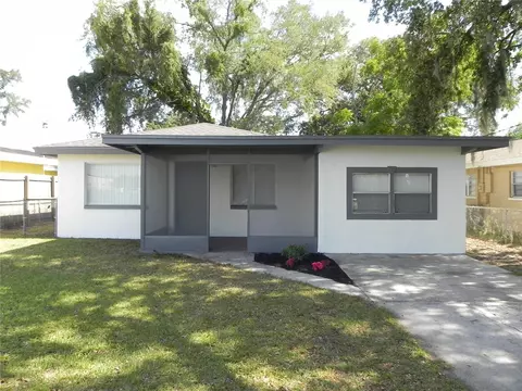 2129 Hillcrest Rd, Auburndale, FL 33823