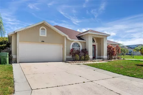 700 Reflections Dr, Winter Haven, FL 33884