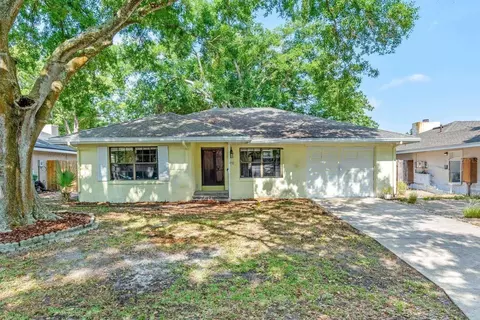 932 Sunshine Way SW, Winter Haven, FL 33880