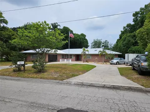 145 E Lake Deer Dr, Winter Haven, FL 33880 photo 1