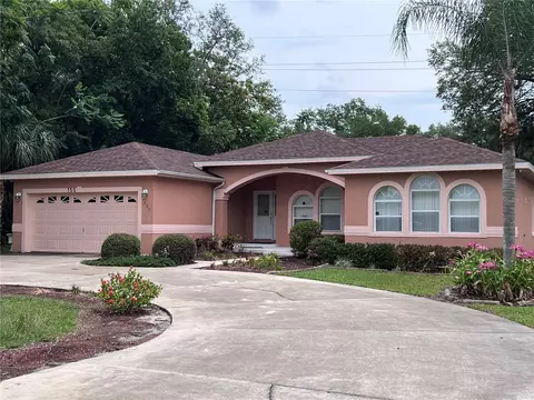 155 Pine St, Dundee, FL 33838