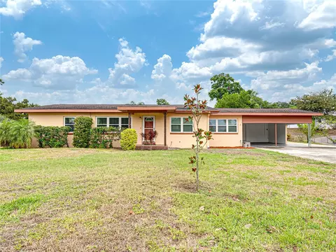 1170 S Lakeshore Blvd, Lake Wales, FL 33853
