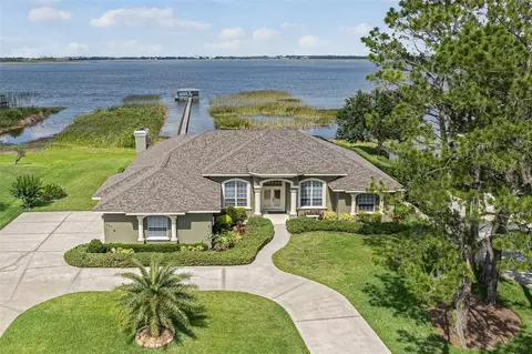 327 Hamilton Shores Dr NE, Winter Haven, FL 33881