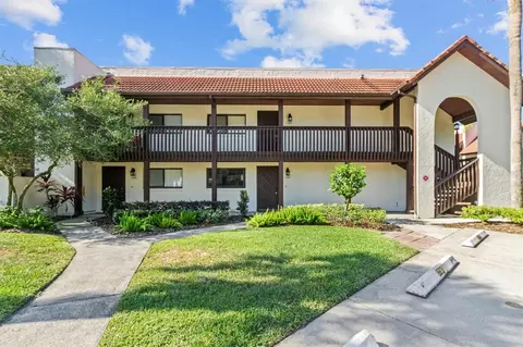 2104 Country Club Dr #B4, Lake Wales, FL 33898