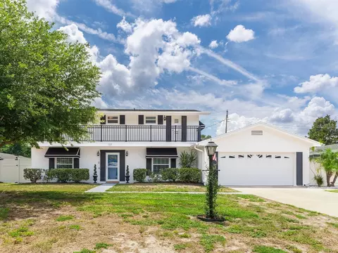 137 Shelley Dr, Winter Haven, FL 33884