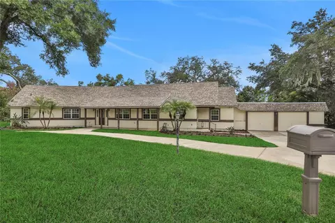 904 E Highland Dr, Lakeland, FL 33813