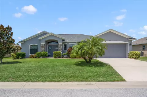 528 Majestic Gardens Blvd, Winter Haven, FL 33880