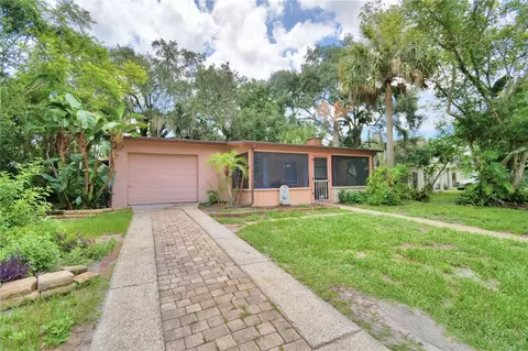 303 Lake Dale Dr, Auburndale, FL 33823