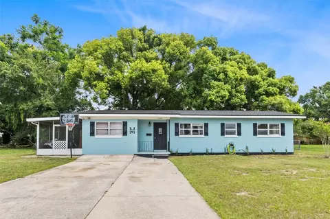 1529 Avenue C NE, Winter Haven, FL 33881