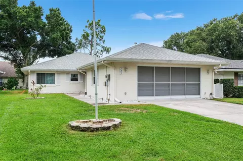 721 Canberra Rd, Winter Haven, FL 33884