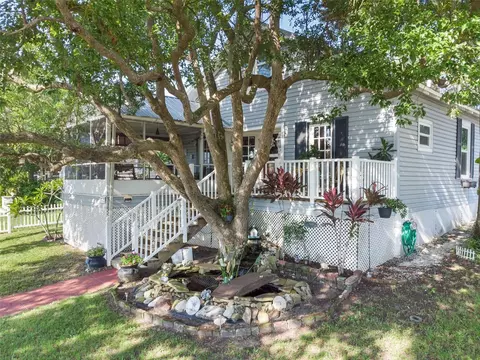 319 N Wales Dr, Lake Wales, FL 33853