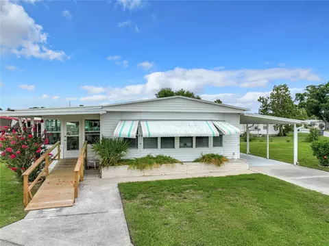 161 Candlewood Dr, Lake Wales, FL 33898