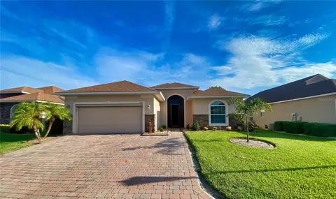 5484 Hogan Ln, Winter Haven, FL 33884