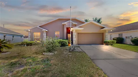 4 Saint Kitts Cir, Winter Haven, FL 33884