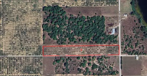 S Lake Reedy Boulevard, Frostproof, FL 33843