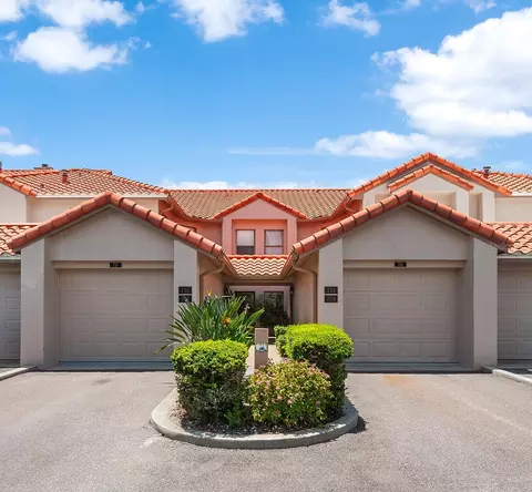 714 Magnolia Pl #714, Winter Haven, FL 33884