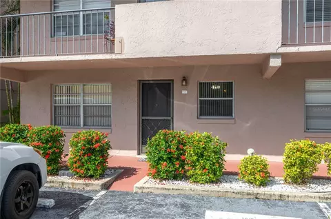 150 El Dorado #106, Winter Haven, FL 33884