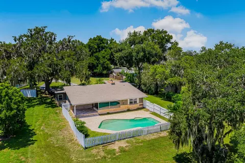1103 Peninsular Dr, Haines City, FL 33844