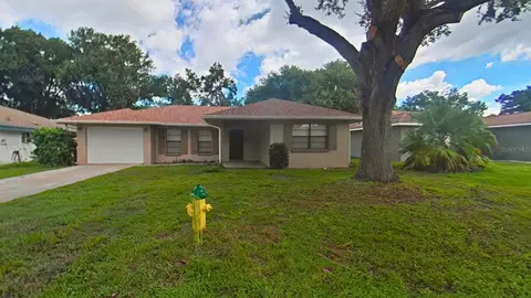 918 Sunshine Way SW, Winter Haven, FL 33881