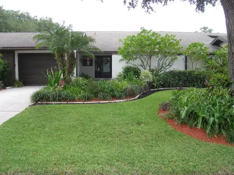 4 Huntley Ct, Haines City, FL 33844
