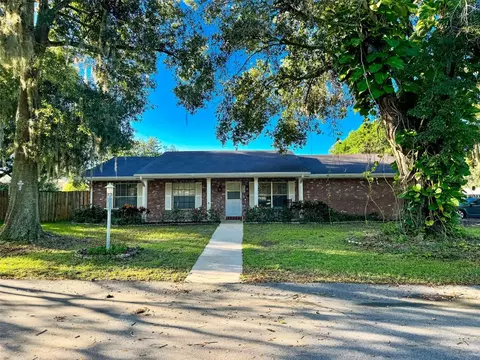 426 Lanier Ln, Winter Haven, FL 33884 photo 1