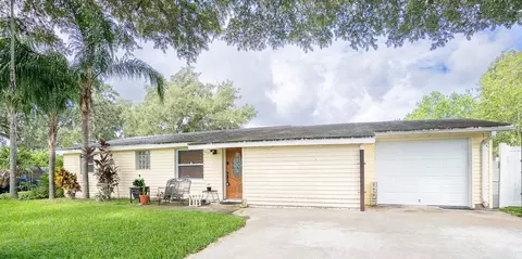 4822 Melody Ln, Lakeland, FL 33805