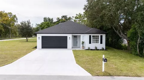 990 Thomas Rd, Winter Haven, FL 33880