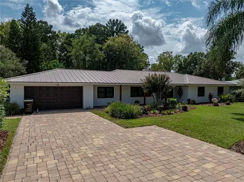 3808 Gaines Dr, Winter Haven, FL 33884