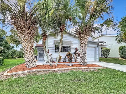 551 Lake Dexter Blvd, Winter Haven, FL 33884