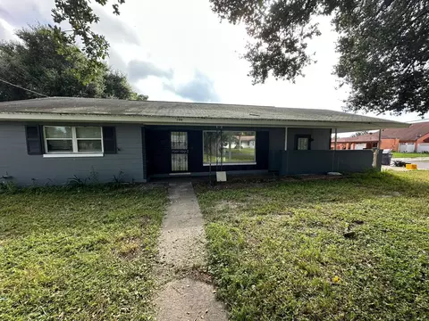 100 Stevenson Rd, Winter Haven, FL 33884