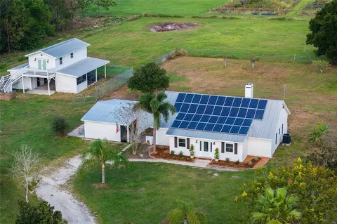261 Gerber Dairy Rd, Winter Haven, FL 33880