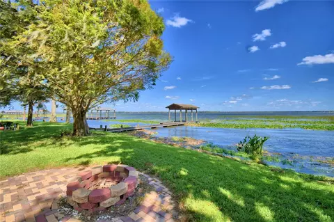 5020 Lake Pierce Dr, Lake Wales, FL 33898
