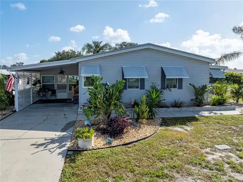 6210 Knotty Pine Dr SE, Winter Haven, FL 33884