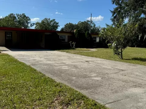2822 Hurst Rd #E, Auburndale, FL 33823