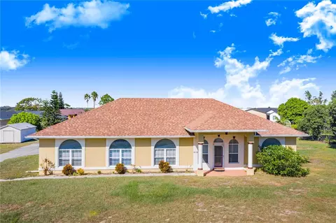 413 Starr Ridge Dr, Lake Wales, FL 33898
